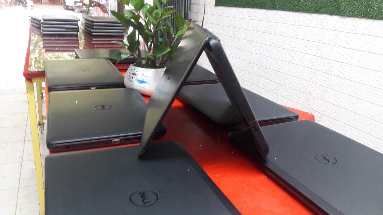 Laptop Dell Latitude 3440 | Core i3 4005U | Ram 4GB | SSD 120GB