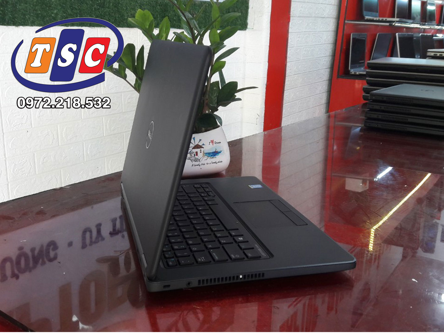 Laptop Dell Latitude E5540 | i5-4300U | Ram 4GB | SSD 256GB | HD | Card rời GT 720M 2GB