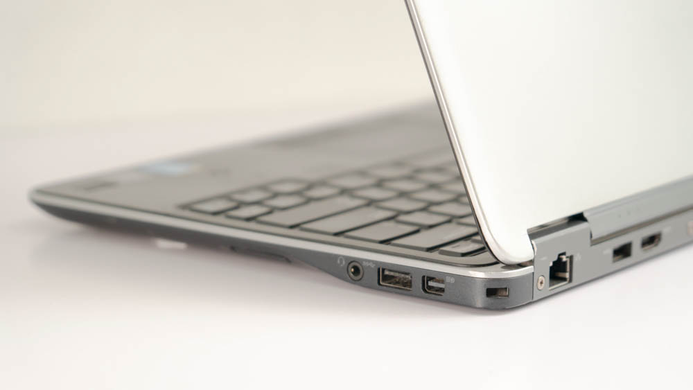 Dell Latitude E7240 i7 4600U | RAM 4 GB | SSD 128GB | 12.5” HD | Card on