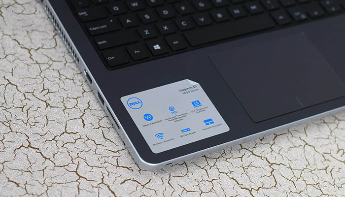Dell Inspiron 5558| i5-5200U | RAM 4 GB |HDD 500GB | 15.6” HD | VGA NVIDIA GeForce 920M 2GB