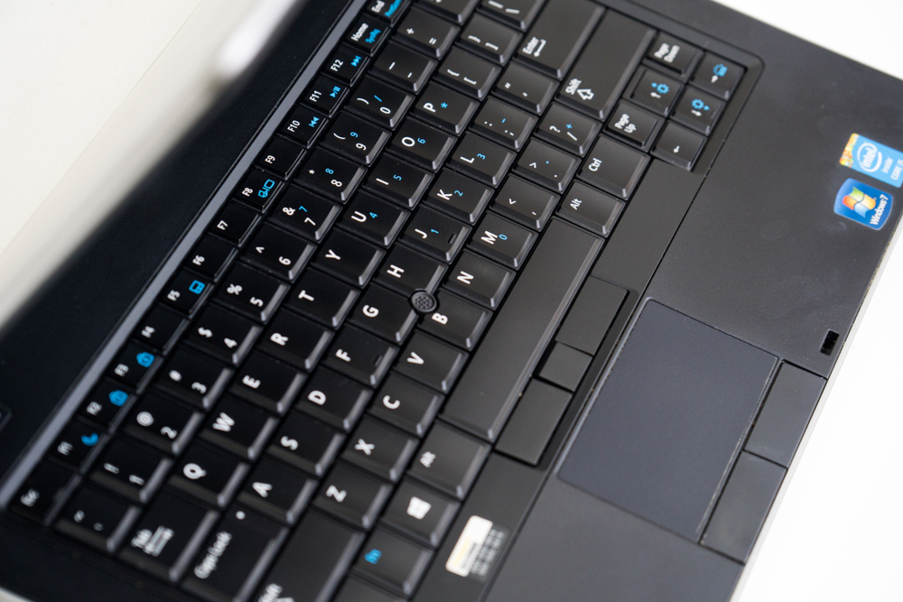 Laptop Dell Latitude E6440 |i5-4200M | Ram 4GB | HDD 250GB |14″ HD | Card on
