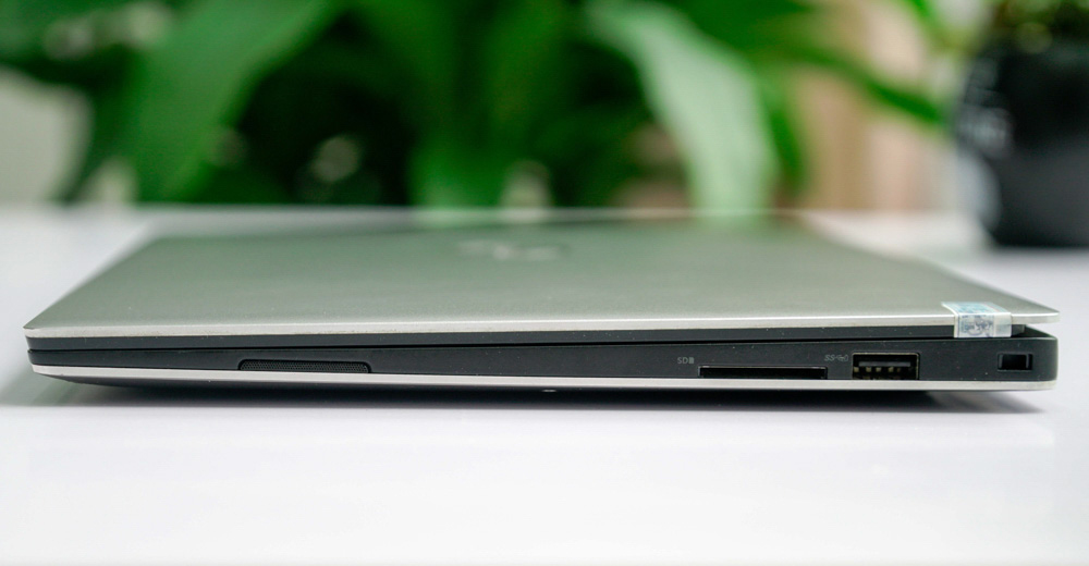 Laptop Dell XPS 13 9350 Likenew 98-99% | i5 6200U | RAM 4 GB | SSD 128 GB | Card on | Màn 13.3″ FullHD