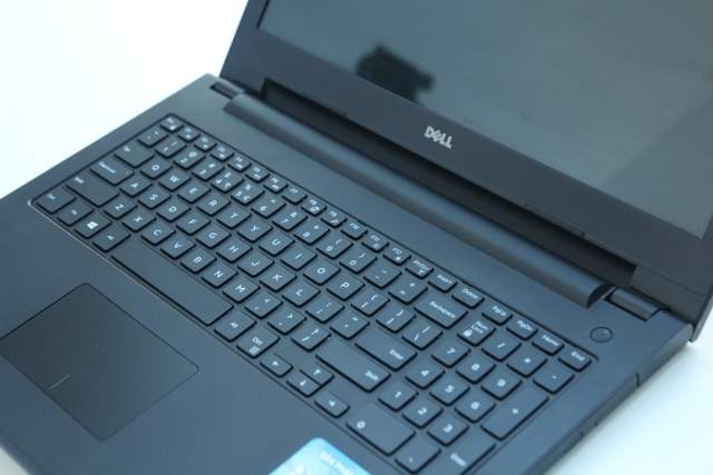 Dell inspiron 15- 3543 | Core i5-5200U | Ram 4G | Ổ 500G | Màn 15.6 | HD |Nvidia Geforce 820M (2gb)