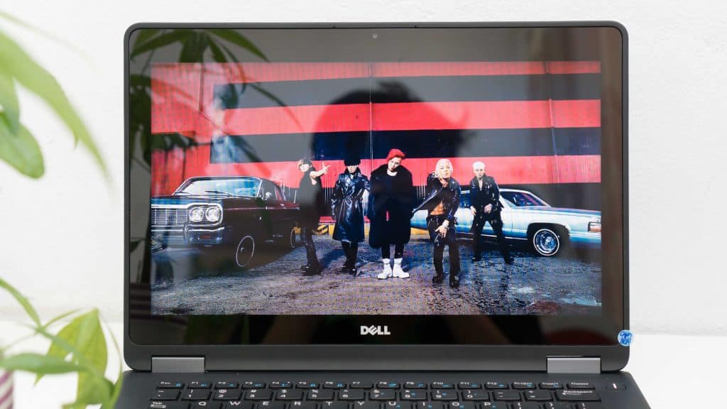 Laptop Dell Latitude e7270 | i5*6300U | RAM 8GB | Ổ SSD 256GB | MÀN 12.5″ FULL HD CẢM ỨNG